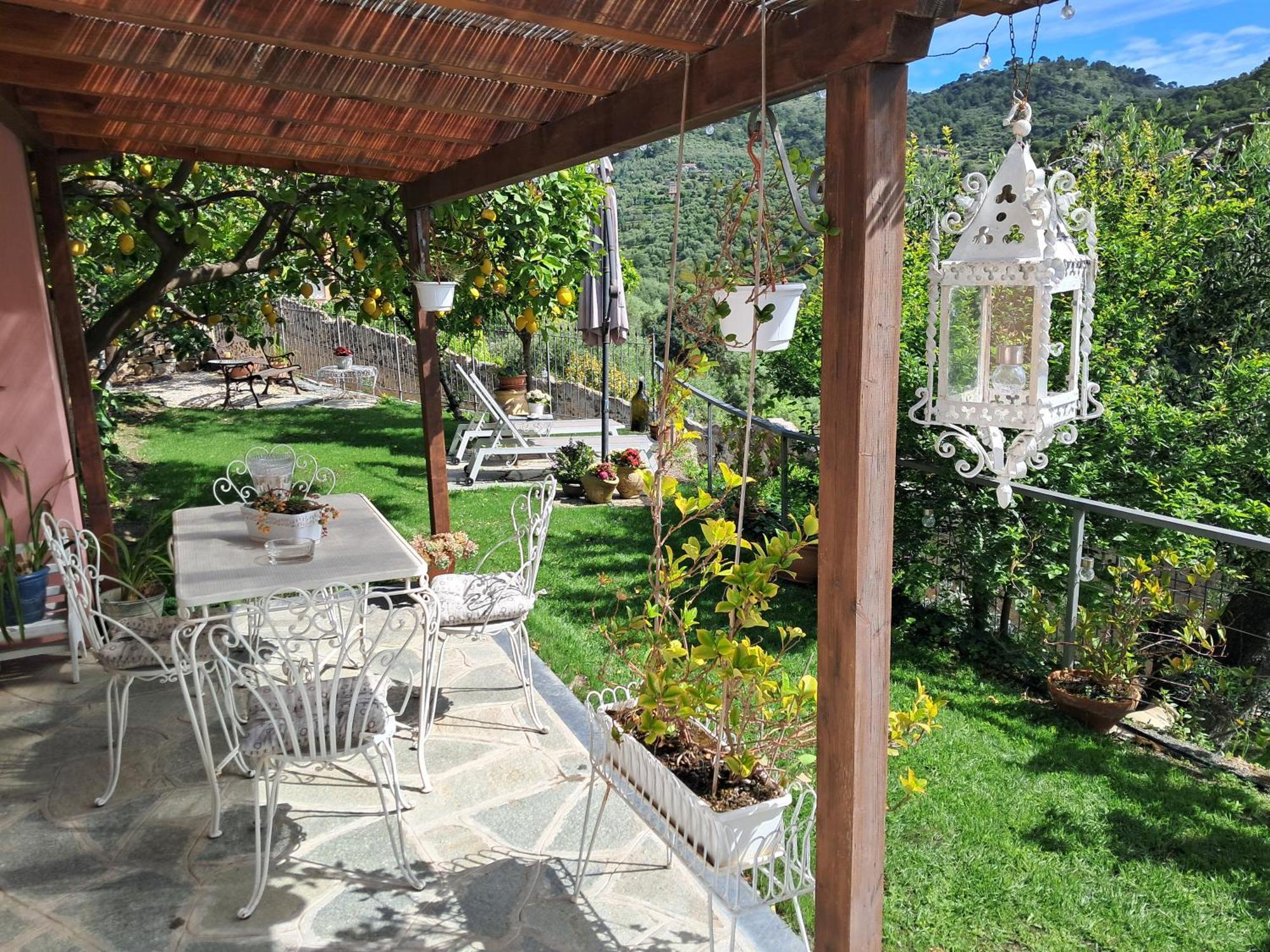 Florinda Lemon'S Suite Cervo Exterior foto