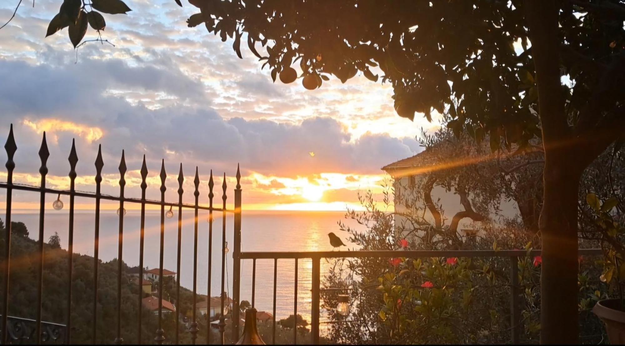 Florinda Lemon'S Suite Cervo Exterior foto